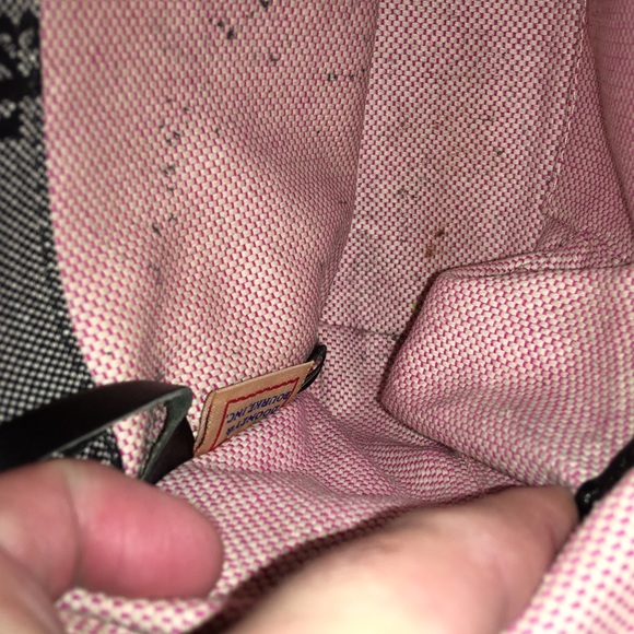 Dooney and Bourke satchel bag - Picture 7 of 7